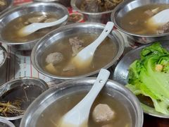 -阿秋牛排(湖心街店)