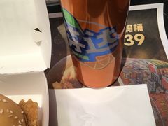 -肯德基(鲁迅路店)