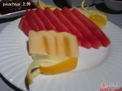 水果送的-御花园·粤菜·海鲜火锅(中山公园店)