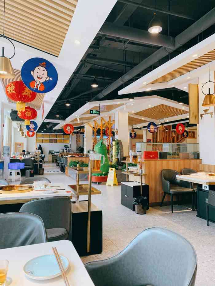 矮冬瓜红茶火锅(温江店)-"新开业的店,总体很不错,汤底浓郁,菜品新.
