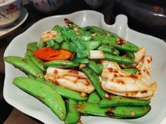 -大头虾越式风味餐厅(光明广场店)