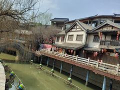 -雪山彩虹谷景区