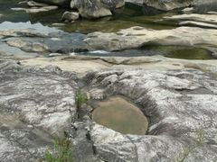 -燕子河大峡谷天坑仙境