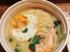 -管氏翅吧(护国寺店)