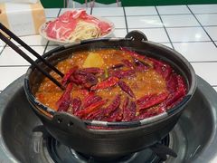 -扎起市井老火锅(乐山总店)