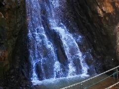 -藏龙百瀑风景区