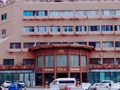 -老船夫婚宴婚庆会馆(延吉路店)