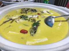 -雅和睿景·商务宴·风味土窑鸡(花博汇店)