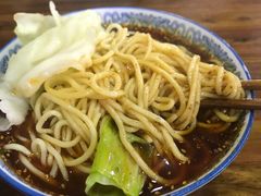 极品牛肉面-蒋六十八梯眼镜面(狮子坪店)