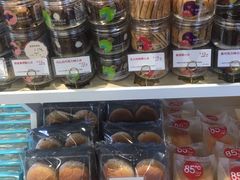 -85度C(生甜甜圈研究工坊·上海松江人民北路店)