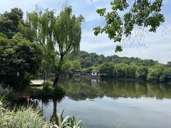 -绍兴东湖风景区