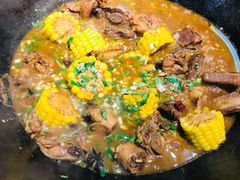 -袁小二大东北铁锅炖(吉祥村总部)