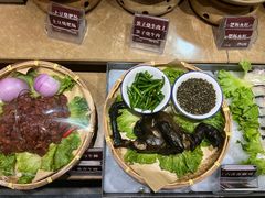 -六合居·明厨亮灶餐厅(成双大道店)