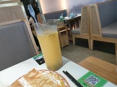 -马家斑.鲜鱼火锅(松湖万科店)
