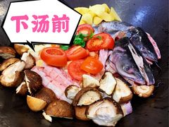 -老刘生态大鱼坊铁锅炖鱼(赛马场店)