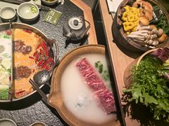 -三出山火锅(南京万象天地店)