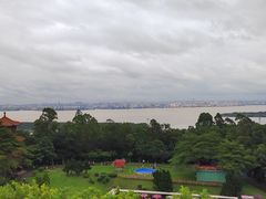 -广州莲花山旅游区