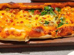 四季皮塔饼-Efes Turkish & Mediterranean Cuisine 艾菲斯餐厅(陆家嘴店)