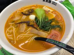 -蒙自源米线大王(花园城商场店)