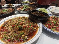 -兔博士江湖川菜(青年城店)