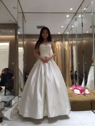 -GRACE KELLY婚纱与礼服(天津店)