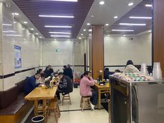 -白卫东白记砂锅(管城街店)