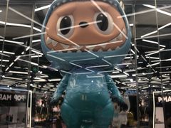 -泡泡玛特POPMART(侨福芳草地店)