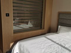 -兴芮温泉度假区