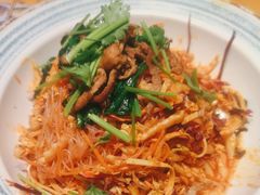 -喝丢一只鞋海鲜烧烤·海肠捞饭(东关街店)