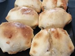 新疆烤包子-伊带伊路新疆美食府(呼家楼店)