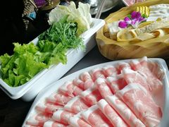 -滇釜火锅·能喝汤的火锅(车公庄店)