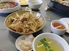 -陈熹公民族美食文化餐厅(中华广场店)