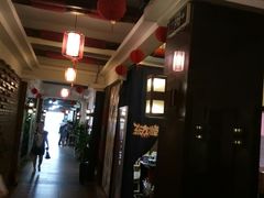 -东方之猪四更烤乳猪(金垦总店)