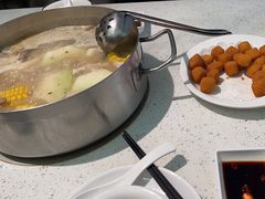 -肥仔文澳门猪骨煲(南京西路店)