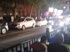 -经纬四烧烤(中央大街店)