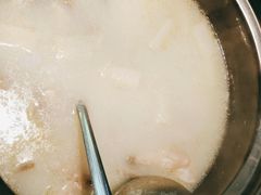 胡椒猪肚鸡-顺德公广东猪肚鸡·煲仔饭(白石洲店)