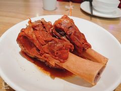 金牌酱棒骨-上关雪東北菜(中房金谊店)