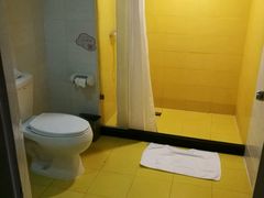 洗手间-如家酒店·neo(福州五一广场南门兜地铁站店)