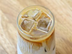 拿铁咖啡-琥珀咖啡 Ambercoffee