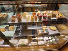 -星巴克臻选(华堂·新辰汇店)