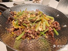 -绿草地·湘菜(7mall店)