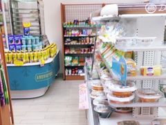 -全家便利店(四平路六店)