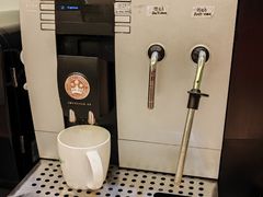 -亮马河饭店翠雅咖啡厅