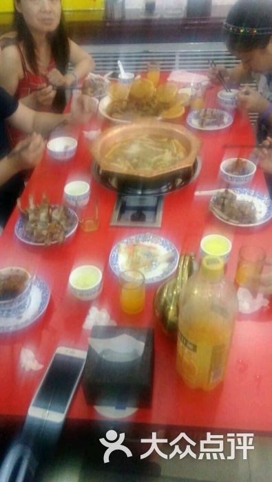 坝上特色菜：品味历史与美食的故事
