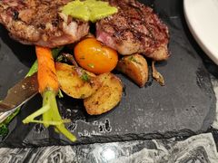 -WOLFGANG PUCK KITCHEN & BAR(迪士尼小镇店)