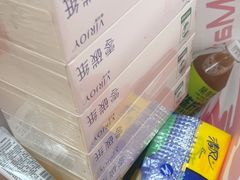 -好特卖HotMaxx(高新区金茂览秀城店)