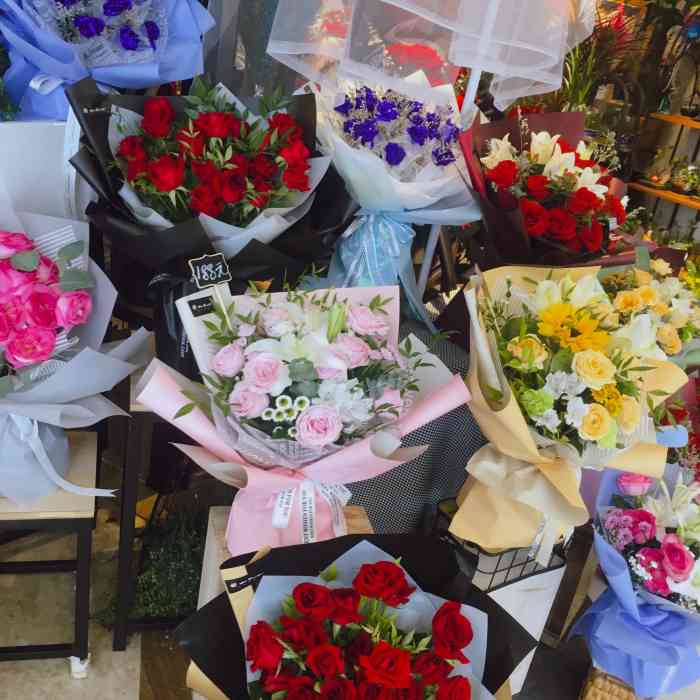 有间花坊(生源店)-"花开花落或似昙花一现,或如玫瑰代表真爱.