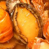 翅叔港式酒家豪华盆菜：丰富食材，美味无穷
