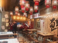 -旧街市鲜货老火锅(大光路店)