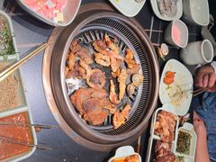 -梨花自助烤肉(西三旗万象汇黑金店)